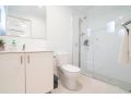 5 First Rate on Fisher 2 bed 2 bath Belmont-Cloverdale Apartment, Perth - thumb 9