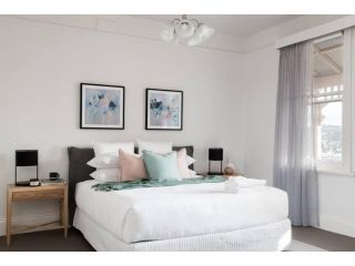 Fabulous Frankland: Heritage and Comfort Apartment, Launceston - 1