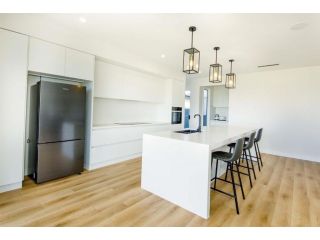Fairway 43 Guest house, Yarrawonga - 5