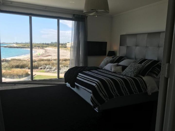 Family BeachSide luxury Guest house, Coogee - imaginea 2