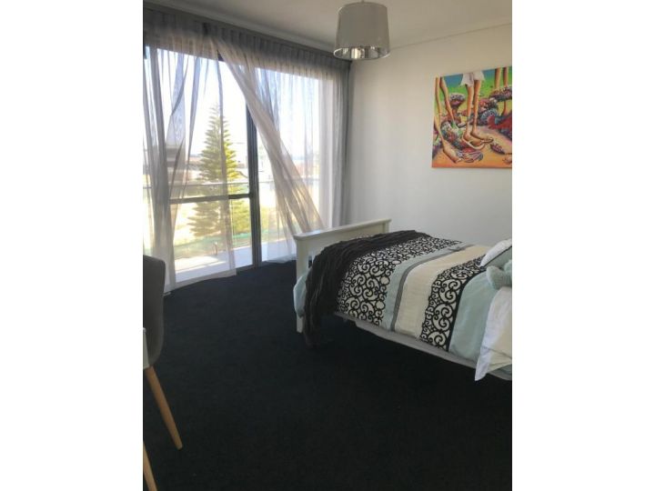 Family BeachSide luxury Guest house, Coogee - imaginea 7