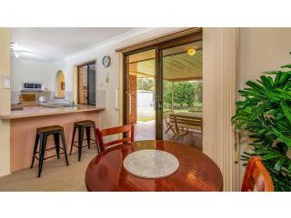 Family Friendly Holiday Home In Bongaree Guest house, Bongaree - 3