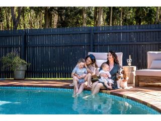 Coolum Family Hideaway - Private Pool & Sauna Guest house, Coolum Beach - 2