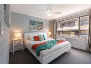 Family, Romance, Fun on Kings Beach Apartment, Caloundra - 3