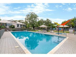 Family Tides Villa - Unit 27 at Cape View Resort Guest house, Busselton - 4