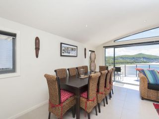 Fingal Surf and Sand, Pacific Drive, 14A Guest house, Fingal Bay - 1