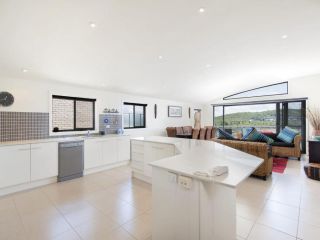 Fingal Surf and Sand, Pacific Drive, 14A Guest house, Fingal Bay - 4