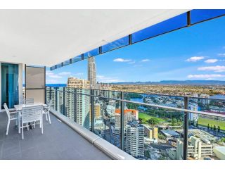 H Luxury Residence Apartments - Holiday Paradise Apartment, Gold Coast - 1