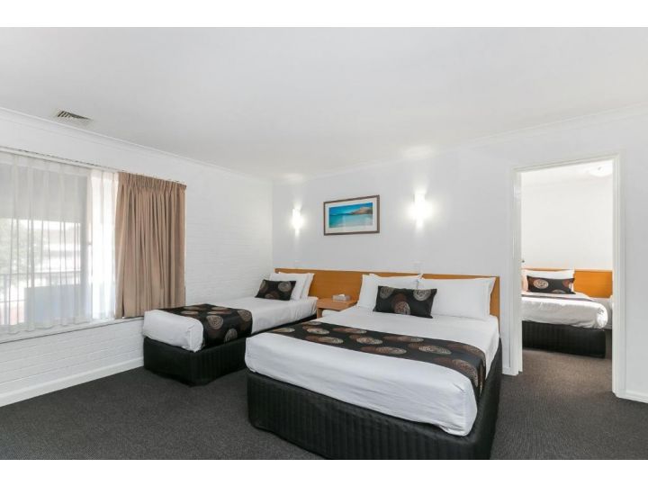 Flag Motor Lodge Hotel, Perth - imaginea 12