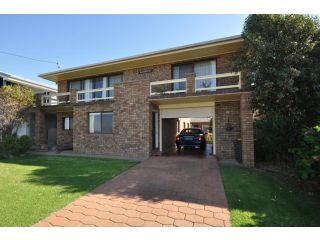 Flat 1/15 Dalmeny Drive Guest house, Kianga - 2