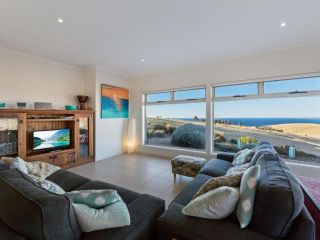Fleurieu Coastal Retreat - Lot 150 Myponga Beach Road Guest house, South Australia - 1