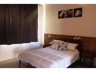 Flinders Ranges Motel - The Mill Hotel, Quorn - 2