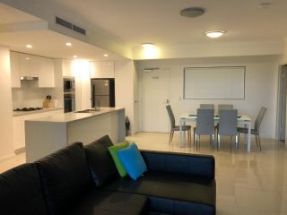 Four Bedroom Apartment Apartment, Sydney - 1