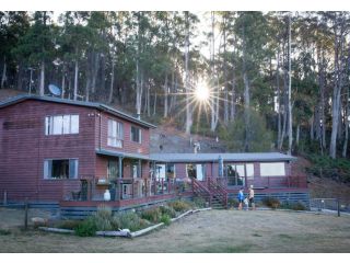 Fork n Farm Artisan Homestead Bed and breakfast, Tasmania - 1