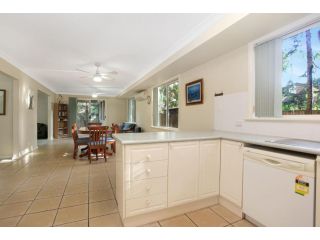 Four Bedroom Quality Townhouse Guest house, Hawks Nest - 3