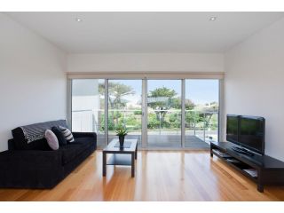 Four Kings Apartment - Deluxe 2br #3 Apartment, Anglesea - 1