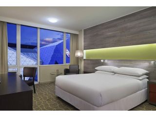 Four Points by Sheraton Perth Hotel, Perth - 2