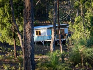 Free Spirit Pods Villa, Bruny Island - 3