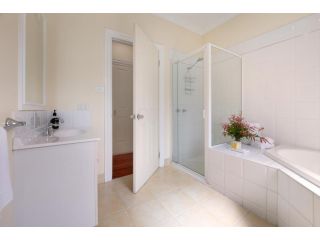 French Doors Guest house, Daylesford - 2