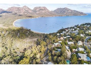 Freycinet Haven Guest house, Coles Bay - 1