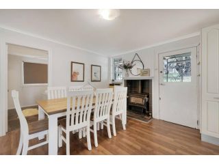 'Frog Hill House' An Immersive Mudgee Escape Guest house, New South Wales - 5