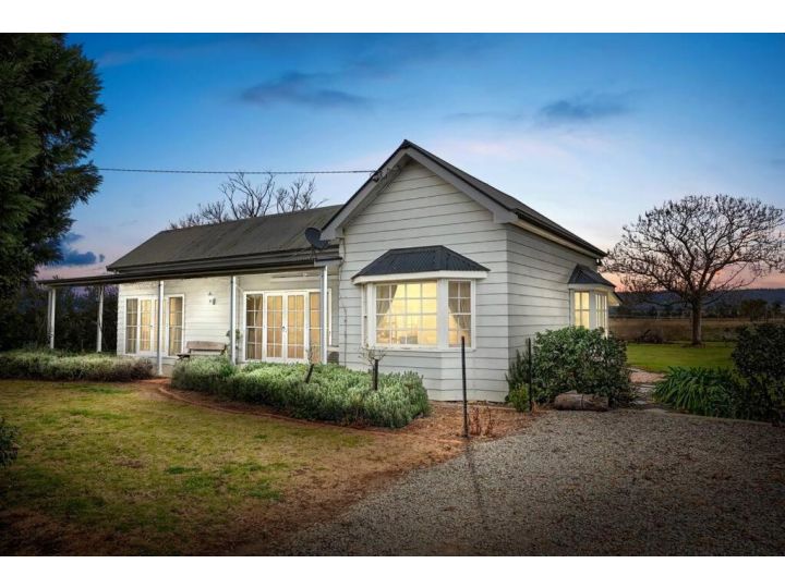 Fromelles Cottage- Secluded & Modern Country House Villa, Scone - imaginea 5