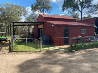 TajMaBarn Fullcircle Farm 6 Roundhill Rd WILTON Bed and breakfast, New South Wales - 2