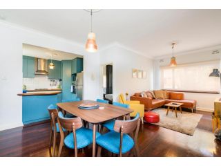Funky and Cool in Coolbinia - sleeps 4 Apartment, Perth - 2