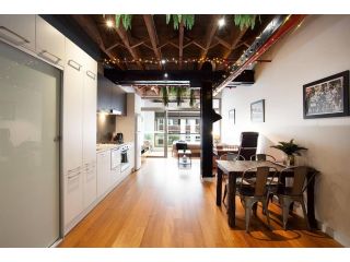 Funky New York Loft-Sydney Dreams Serviced Apartment in Darlinghurst! Apartment, Sydney - 2