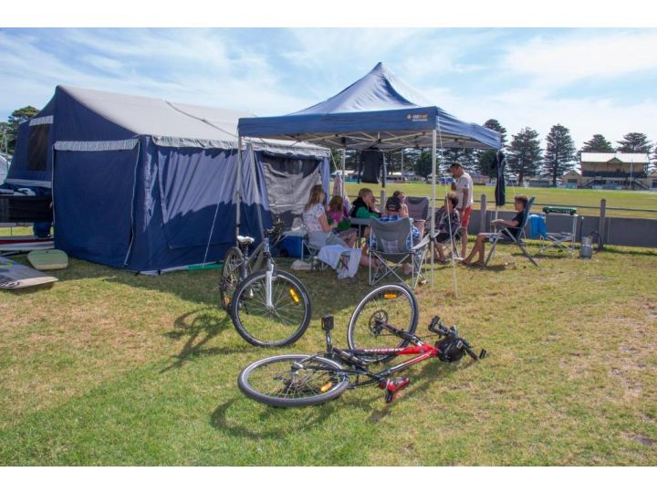 Gardens Caravan Park Campsite, Port Fairy - imaginea 18