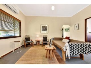 Summerfield Cottage - Hunter Valley, renovated House in central North Rothbury Guest house, Branxton - 4