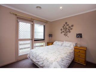 Geelong Holiday Home Guest house, Geelong - 4