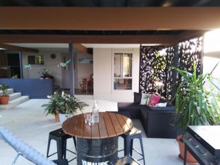 Cosy, self-contained and central to everywhere Apartment, Gold Coast - 2