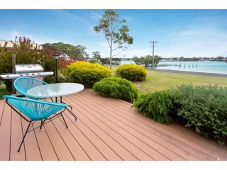 Getaway - waterfront island living Guest house, Paynesville - 2
