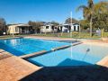 Getaway to Cabin 49 Chalet, Broadwater - thumb 8