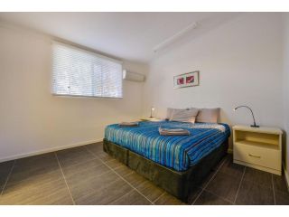 Getaway Villas Unit 38-3 - 1 Bedroom Self-Contained Accommodation Villa, Exmouth - 5