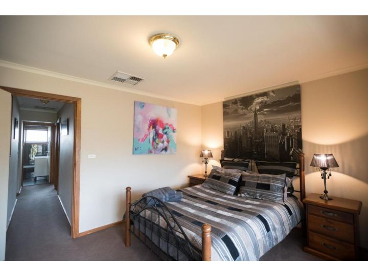 Glenelg North " Home Away From Home" Guest house, Adelaide - imaginea 18
