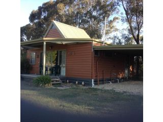 Glenfield Cottage Farm stay, Victoria - 2