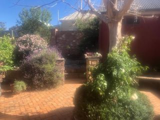 Aarav Cottage Guest house, Castlemaine - 1