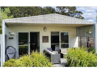 Goat Island Bungalow Guest house, Ulverstone - 3