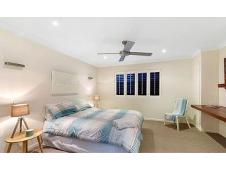Gold Coast Beachfront Mansion Guest house, Gold Coast - 1
