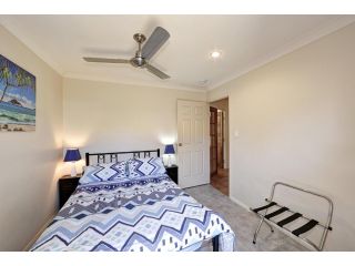 Golden Cane Bed & Breakfast Bed and breakfast, Bargara - 5