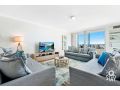 Golden Gate Rooftop Penthouse - QSTAY Apartment, Gold Coast - thumb 6