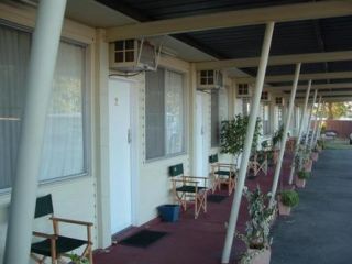 Golden Grain Motel Hotel, Queensland - 4