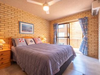 Golden Shores U7, 21 Landsborough Parade Apartment, Caloundra - 5