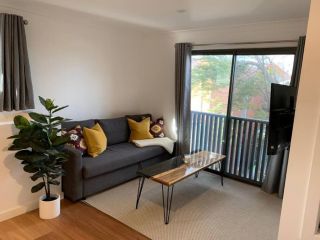 GORGEOUS SELF CONTAINED HOME Guest house, Sydney - 1