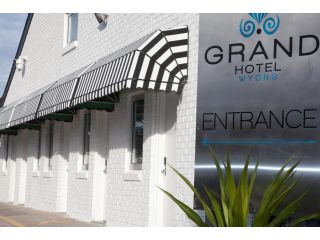 Grand Hotel and Studios Hotel, New South Wales - 2