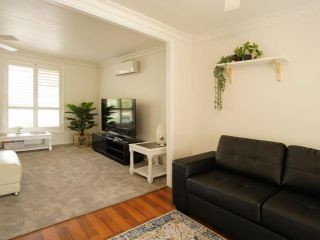 Green Point Getaway Guest house, Gosford - 5