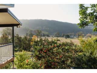 Greenlee Cottages Guest house, Canungra - 1