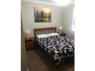 Grey Pebbles Apartment, Nowra - 5